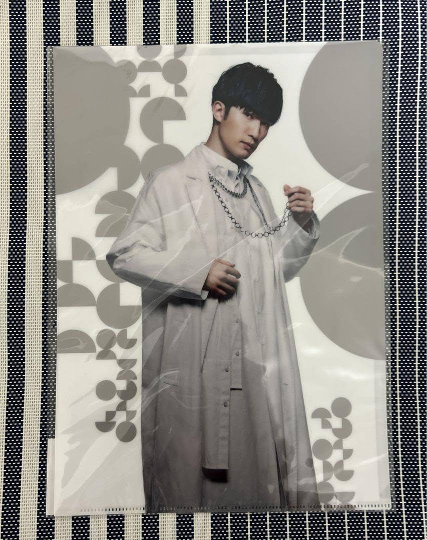 Amazon.co.jp: sixtones ジェシー クリアファイル フォトセット : おもちゃ